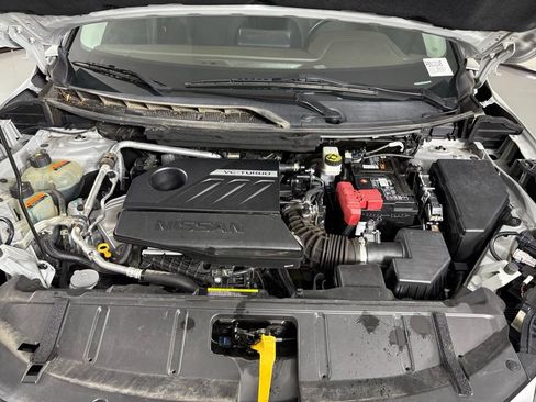 Used 2023 Nissan Rogue SV FWD image 41