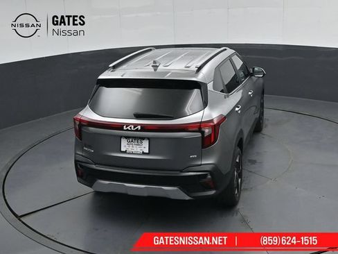 Used 2024 Kia Seltos EX AWD/4WD image 47