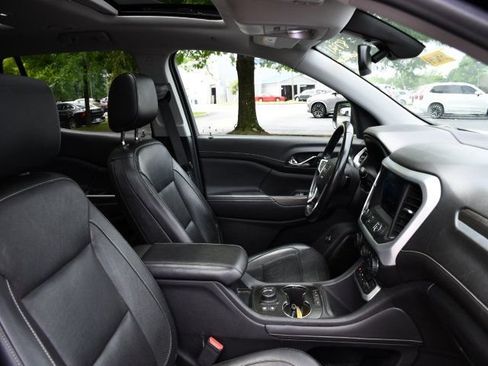 Used 2020 GMC Acadia SLT w/ Driver Alert Package II AWD/4WD image 28