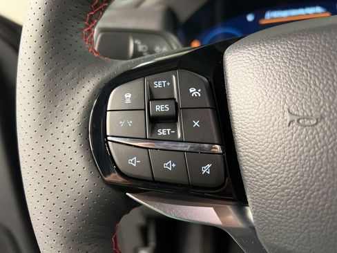 New 2026 Ford Explorer ST-Line w/ ST-Line Street Pack image 18