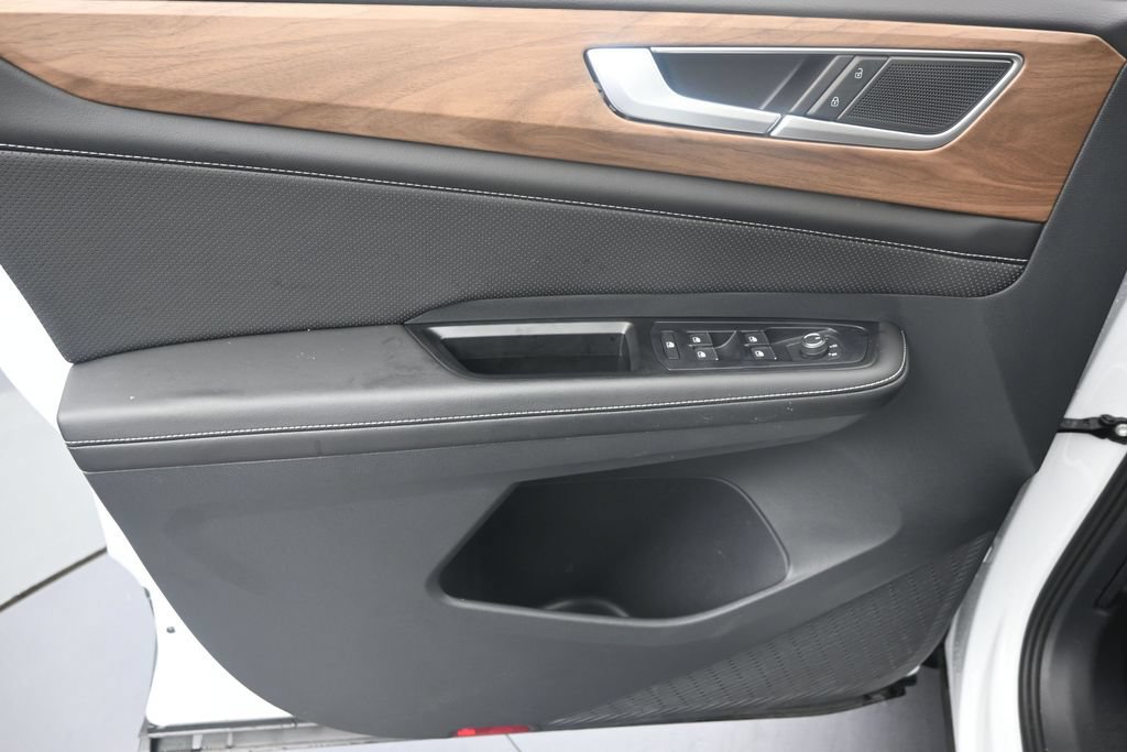 Used 2026 Volkswagen Atlas SE FWD image 10