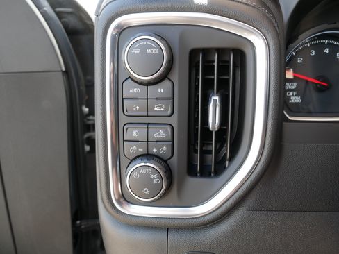 Used 2021 Chevrolet Silverado 1500 RST AWD/4WD image 26