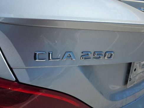 Used 2014 Mercedes-Benz CLA 250 image 12