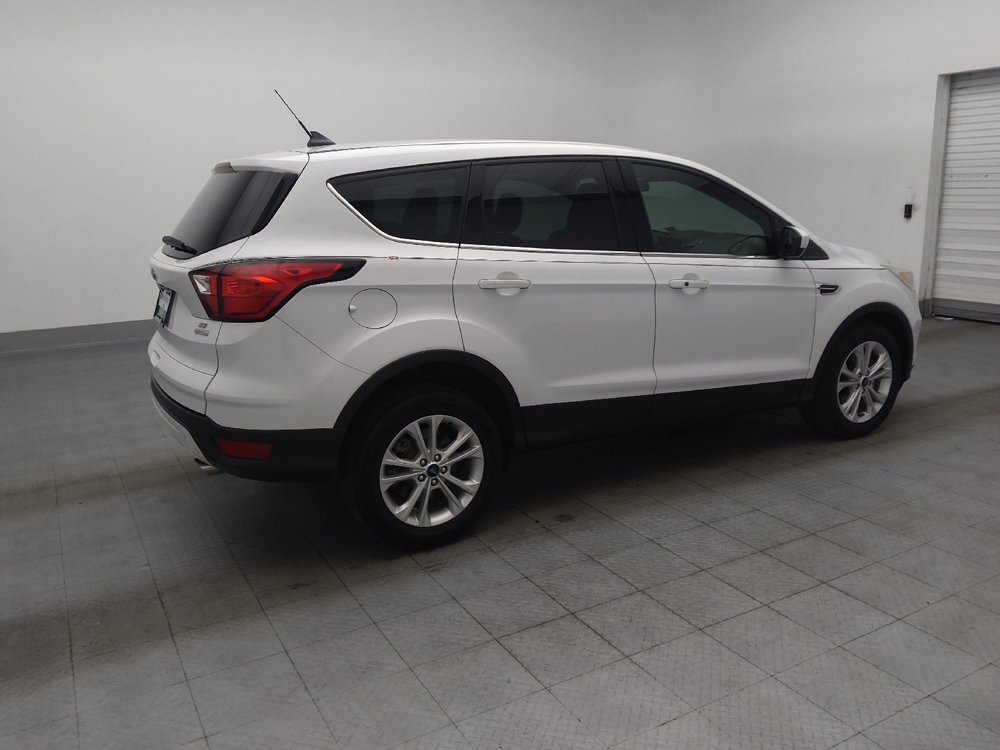 Used 2019 Ford Escape SE FWD image 10