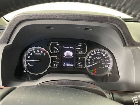 Used 2019 Toyota Tundra Limited w/ Limited Premium Package AWD/4WD image 5
