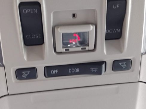 Used 2022 Toyota Highlander XLE image 33