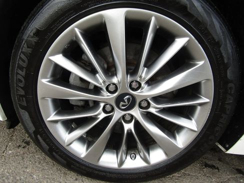 Used 2018 INFINITI Q50 Luxe image 34