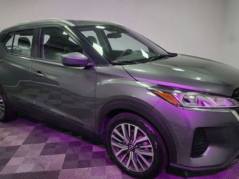 Used 2024 Nissan Kicks SV image 25
