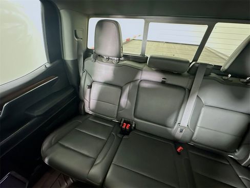 Used 2024 GMC Sierra 1500 Denali w/ Technology Package image 12
