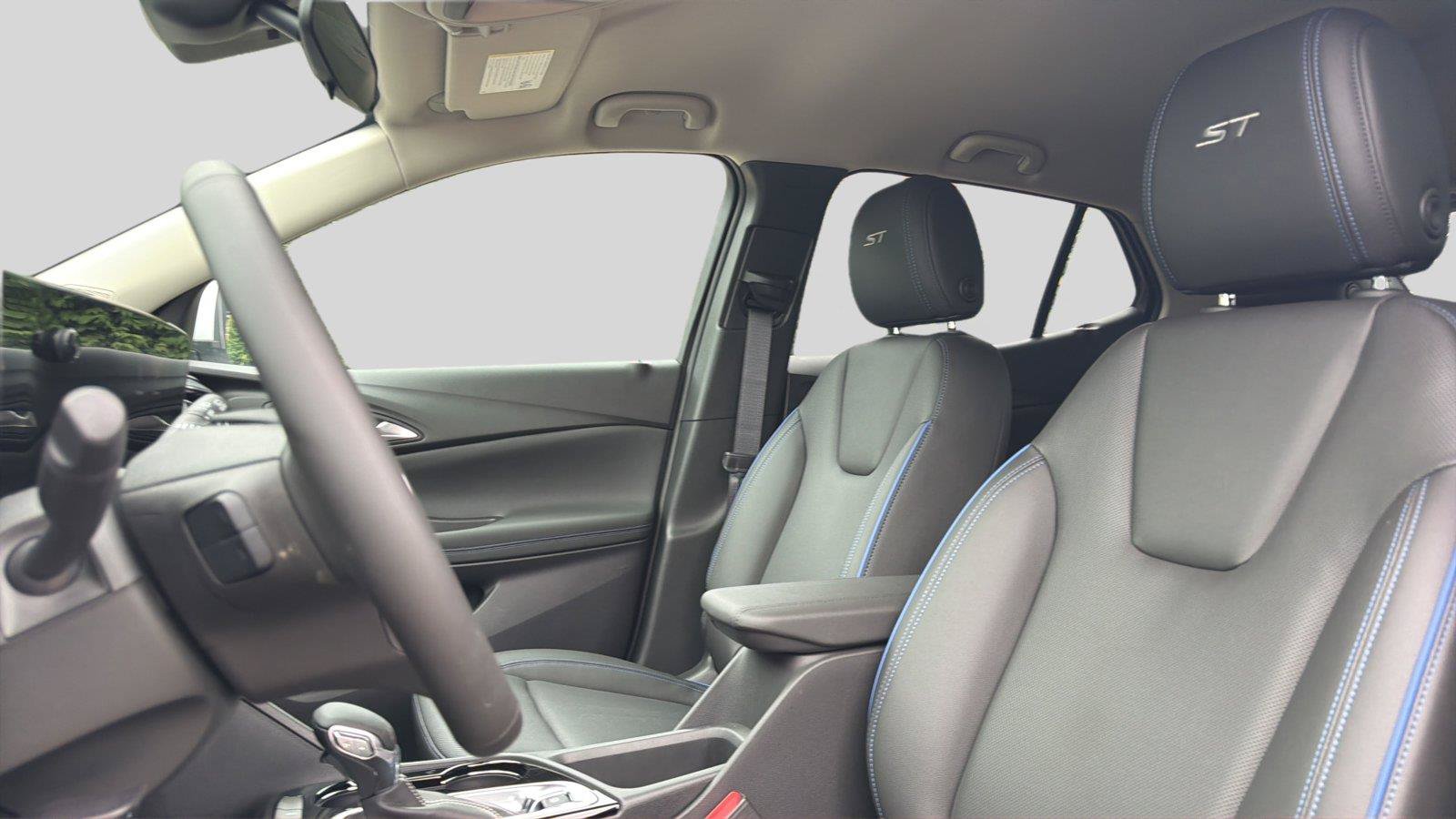 New 2026 Buick Encore GX Sport Touring w/ Advanced Technology Package FWD image 17
