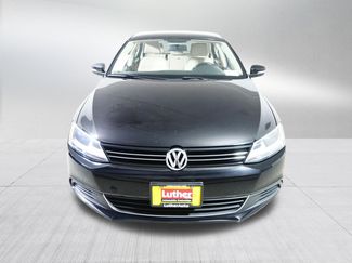 Used 2014 Volkswagen Jetta SE FWD video 2
