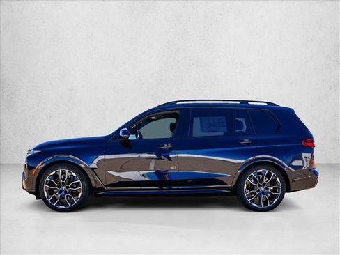 New 2027 BMW X7 xDrive40i w/ Executive Package AWD/4WD image 8