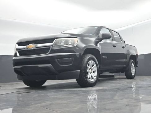 Used 2018 Chevrolet Colorado LT AWD/4WD image 46
