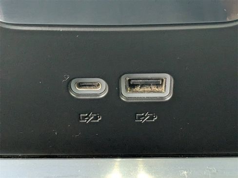 Used 2023 Chevrolet Silverado 1500 LTZ w/ Z71 Off-Road Package image 13