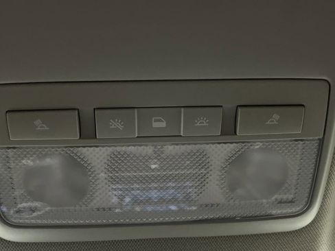 Used 2019 Buick Encore Preferred w/ Safety Package image 23