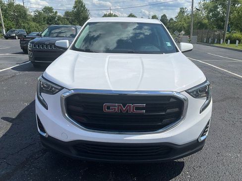 Used 2019 GMC Terrain SLE FWD image 2