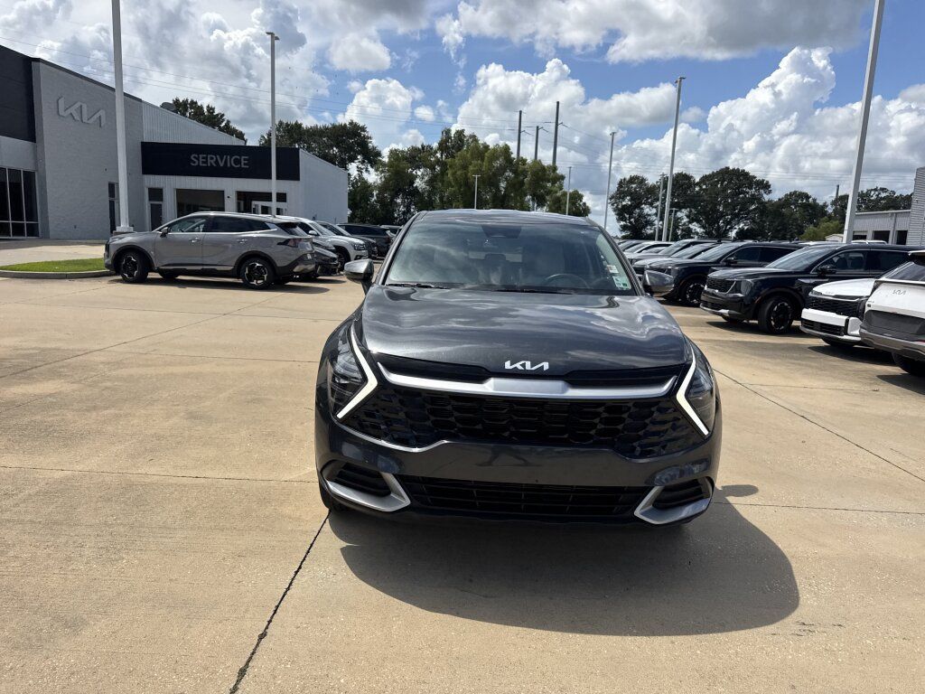 Certified 2024 Kia Sportage EX FWD image 6