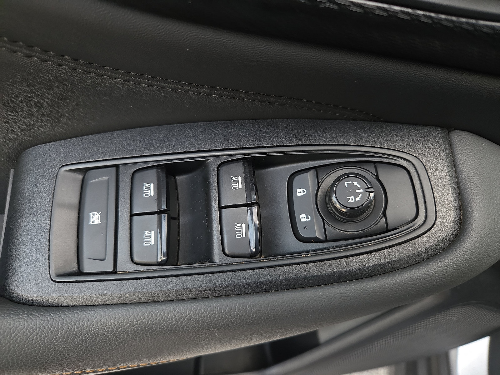Used 2024 Subaru Outback Wilderness AWD/4WD image 15
