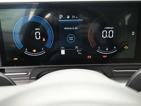 New 2026 Hyundai Kona SE image 17