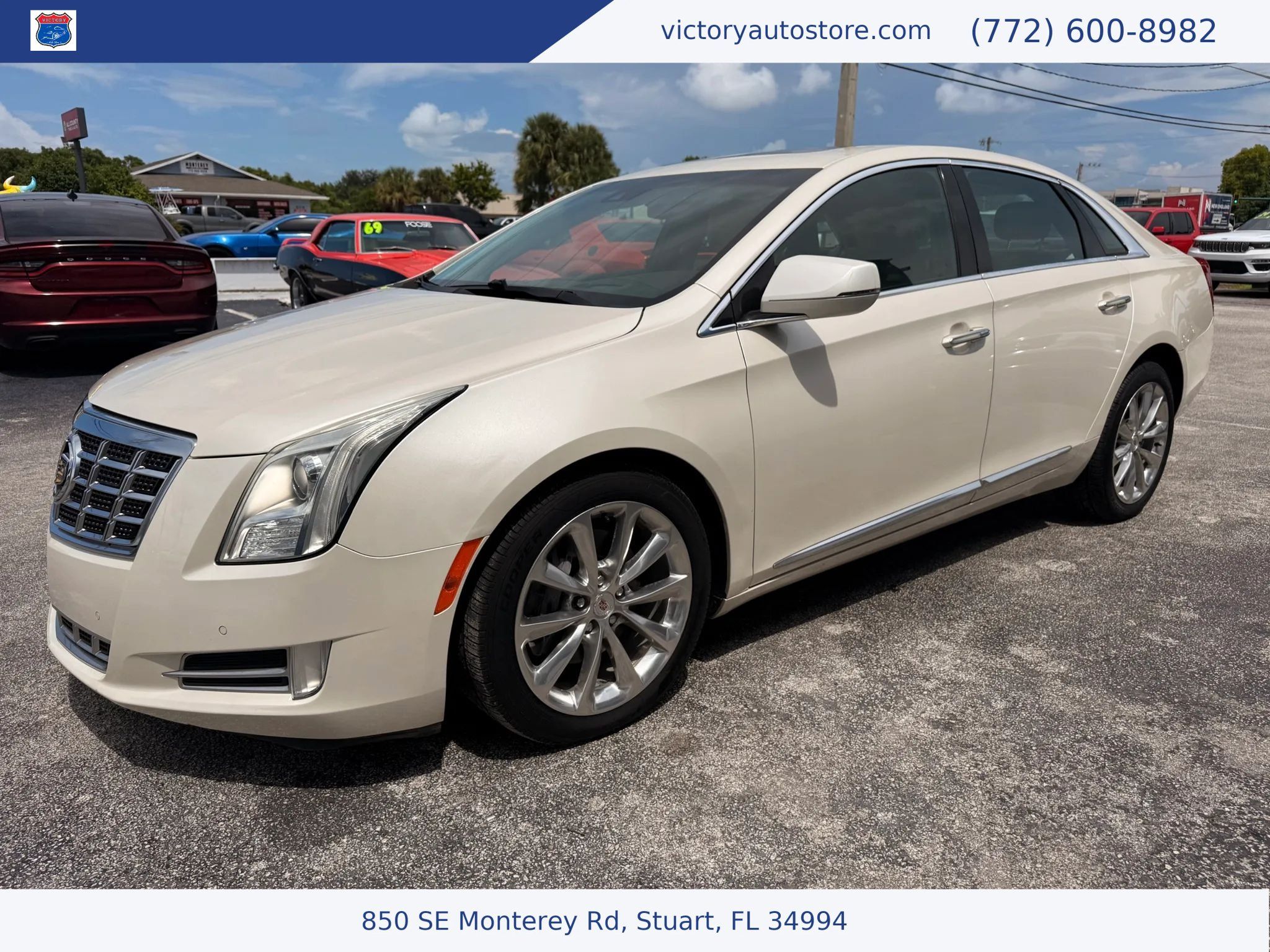 Used 2013 Cadillac XTS Premium FWD image 12