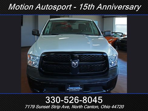 Used 2019 RAM 1500 Tradesman w/ Popular Equipment Group AWD/4WD image 4