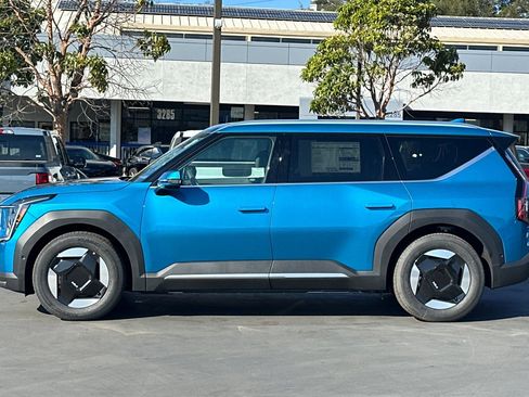 New 2026 Kia EV9 Wind image 7