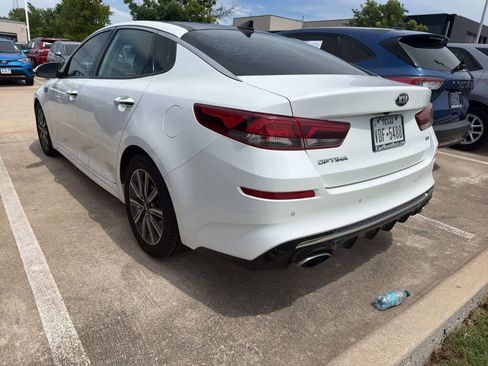 Used 2020 Kia Optima Premium FWD image 7