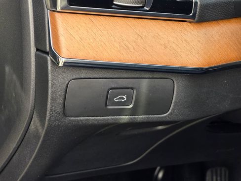 Used 2023 Volvo XC90 B6 Plus w/ Protection Package Premier image 41