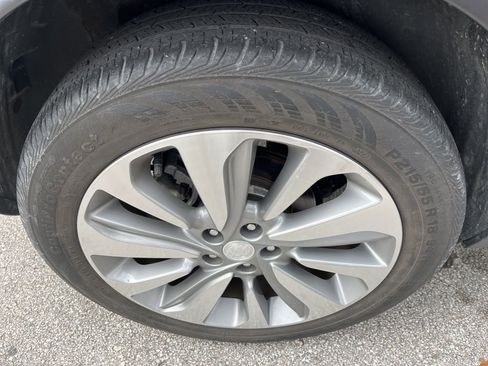 Used 2018 Buick Encore Preferred image 10