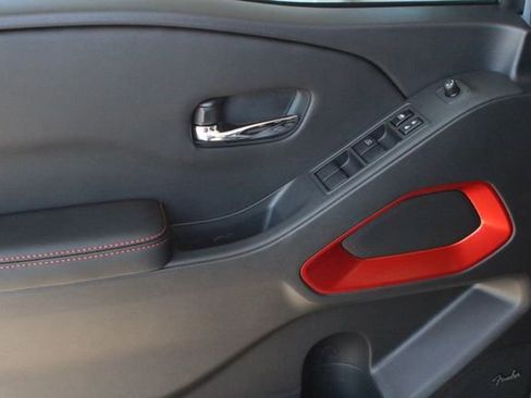 New 2025 Nissan Frontier PRO-4X image 21