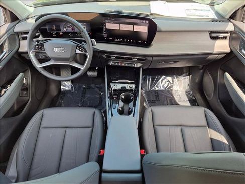 New 2026 Audi Q3 quattro 2.0T AWD/4WD image 14