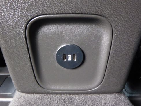 Used 2024 Ford Escape SE image 33