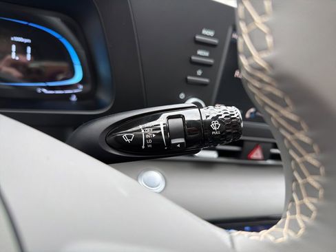 New 2026 Hyundai Elantra Sport w/ Cargo Package FWD image 32