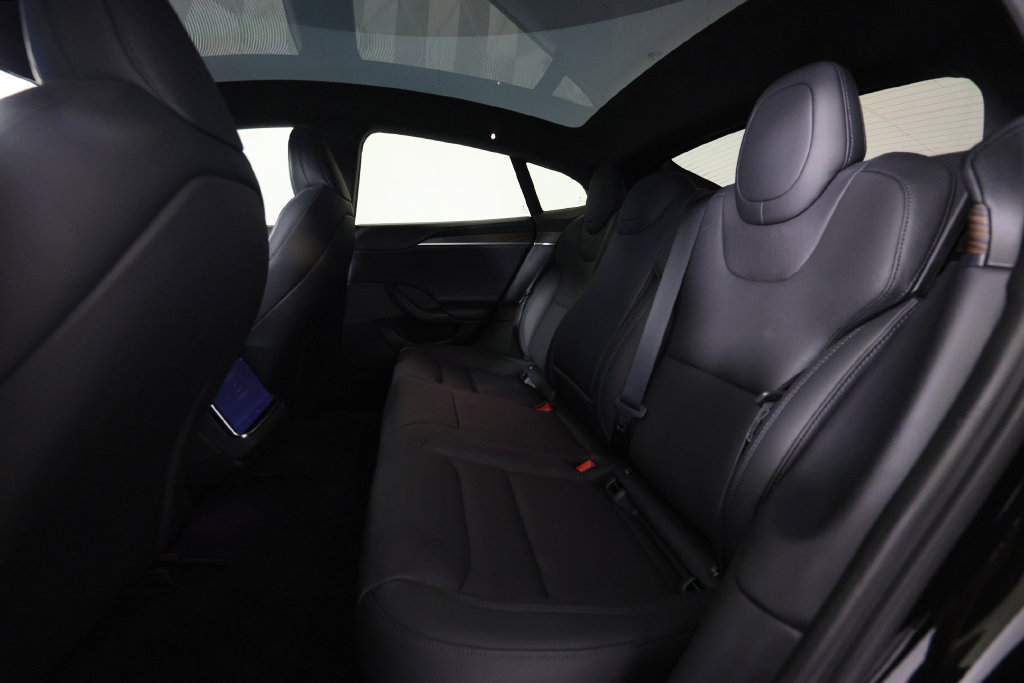 Used 2026 Tesla Model S AWD/4WD image 13