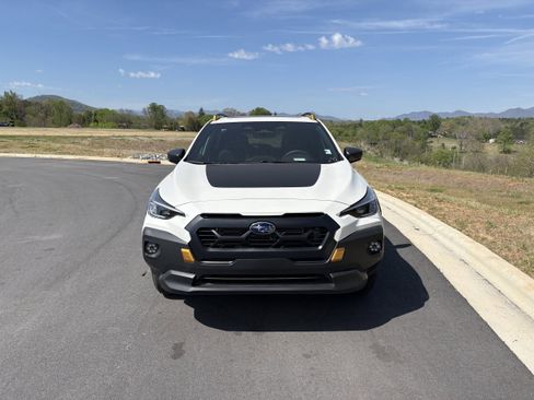 New 2026 Subaru Crosstrek 2.5i Wilderness image 2