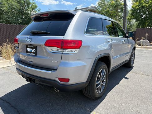 Used 2019 Jeep Grand Cherokee Limited w/ Luxury Group II AWD/4WD image 4