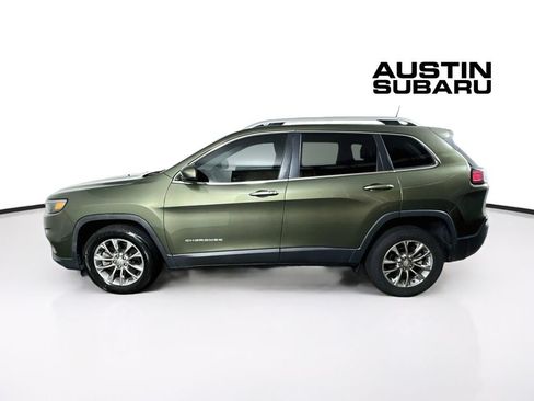 Used 2019 Jeep Cherokee Latitude Plus FWD image 4