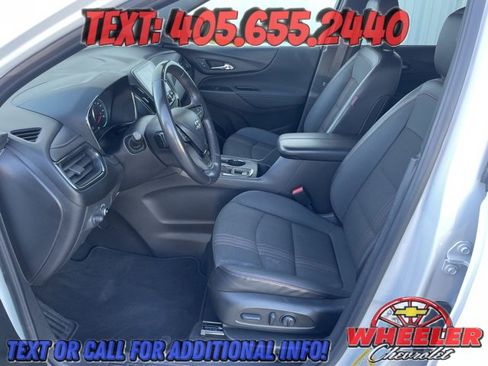 Used 2022 Chevrolet Equinox RS w/ Infotainment Package image 46