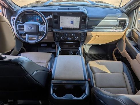 Used 2025 Ford F250 Lariat w/ Chrome Package image 10