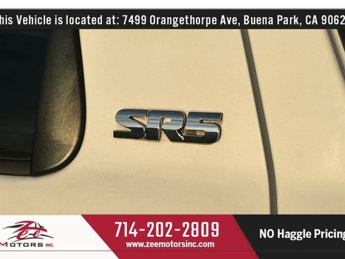 Used 2015 Toyota Sequoia SR5 w/ Premium Package RWD image 59