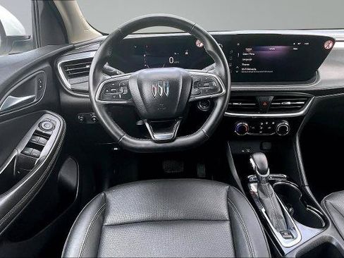 Used 2024 Buick Encore GX Sport Touring FWD image 5