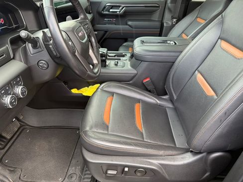 Used 2022 GMC Sierra 1500 AT4 w/ AT4 Premium Package image 16