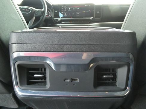 Used 2025 GMC Sierra 1500 SLT w/ SLT Convenience Package AWD/4WD image 21