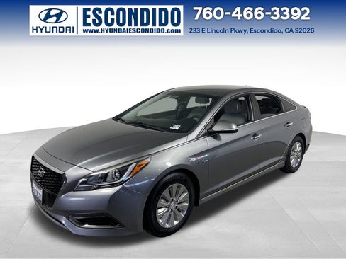 Used 2017 Hyundai Sonata SE FWD image 1