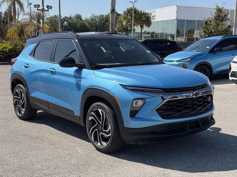 New 2026 Chevrolet TrailBlazer RS w/ Driver Confidence Package FWD image 2