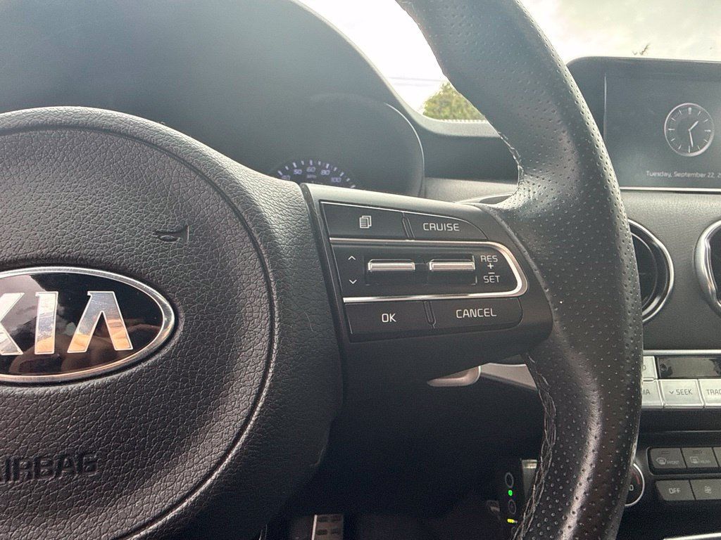 Used 2018 Kia Stinger GT AWD/4WD image 8
