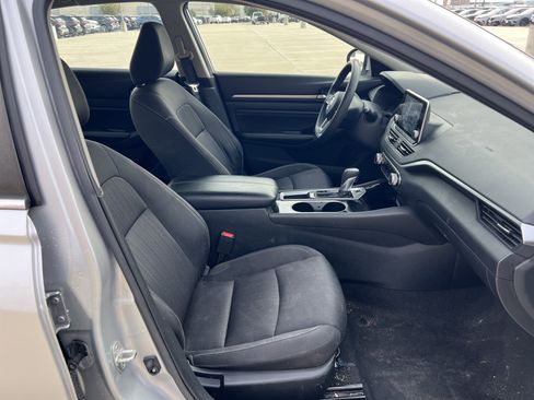 Used 2021 Nissan Altima 2.5 SV image 27