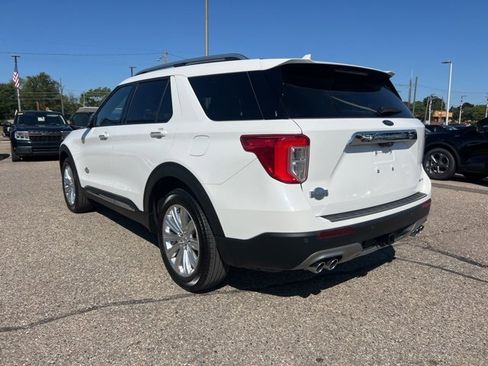 Certified 2021 Ford Explorer King Ranch w/ Premium Technology Package image 6