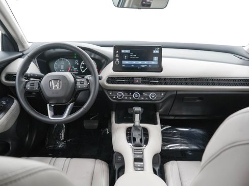 Used 2027 Honda HR-V EX-L image 15