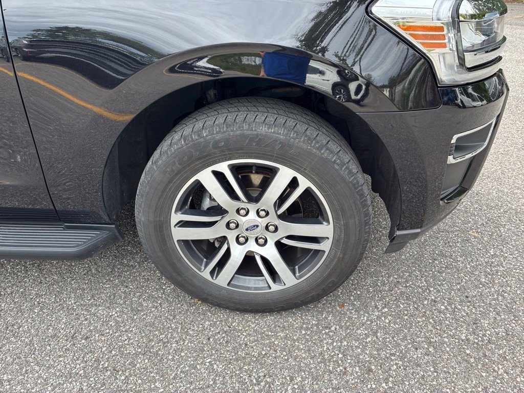 Used 2024 Ford Expedition Limited AWD/4WD image 45